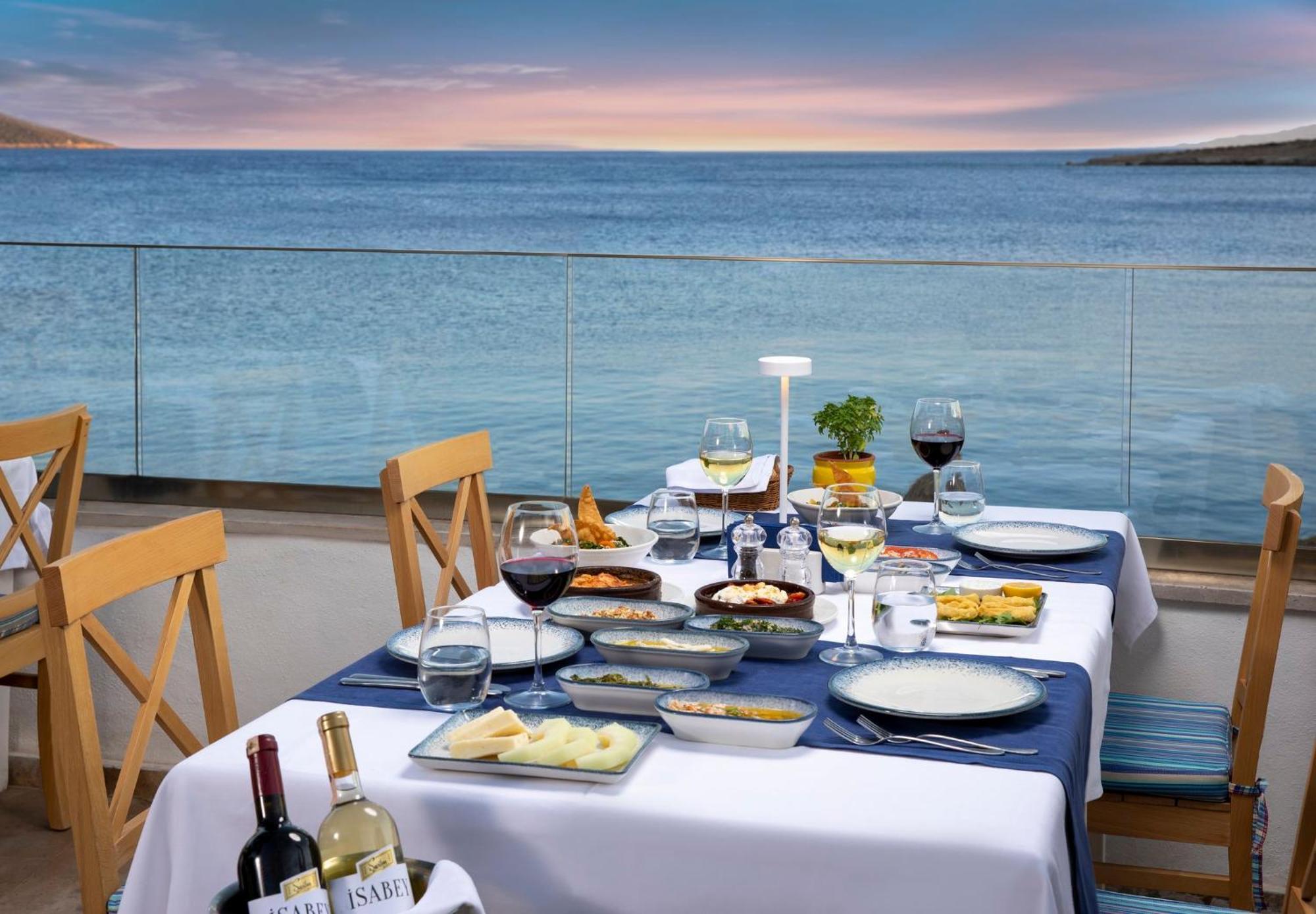 Holiday Inn Resort Bodrum By Ihg Экстерьер фото
