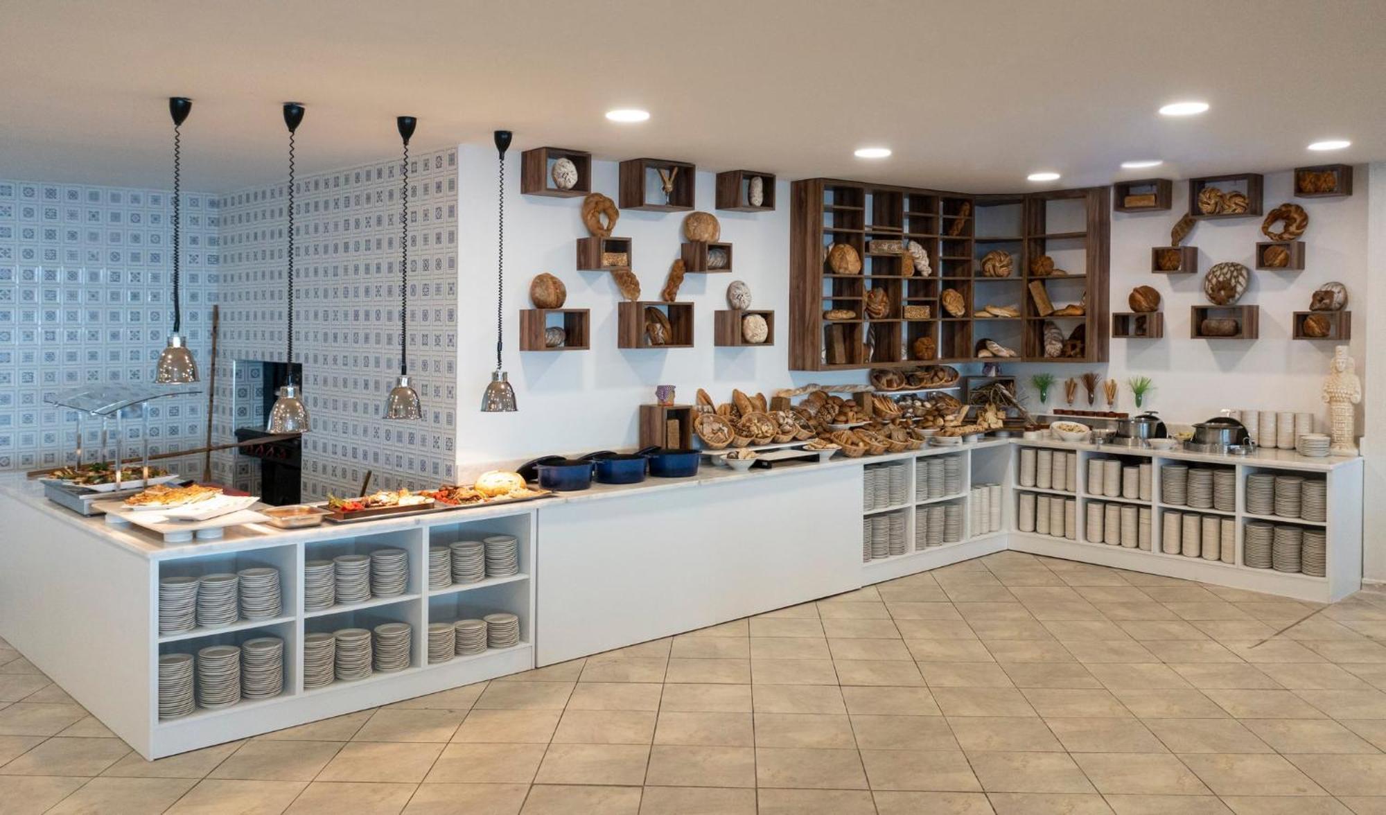 Holiday Inn Resort Bodrum By Ihg Экстерьер фото