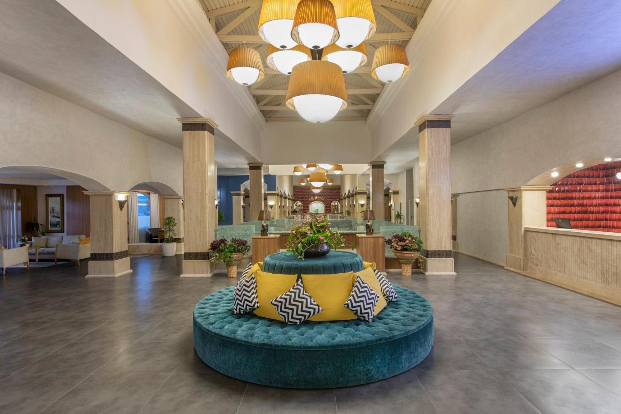 Holiday Inn Resort Bodrum By Ihg Экстерьер фото